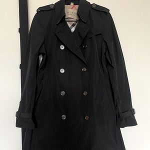Burberry Rain/Trench Coat